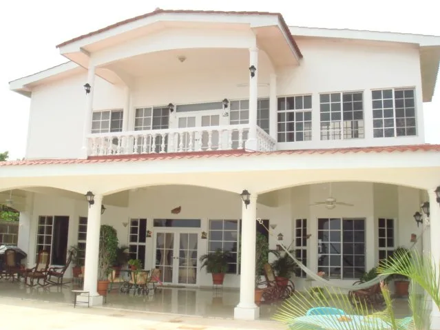 PL-01 — Beachfront Villa with Private Pool