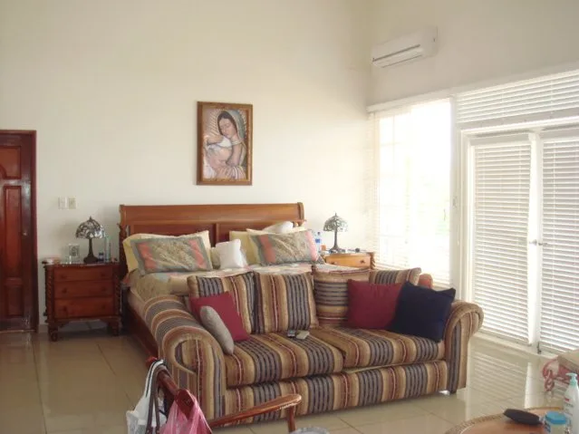 PL-01 — Beachfront Villa with Private Pool