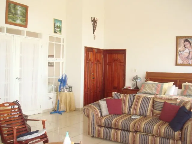 PL-01 — Beachfront Villa with Private Pool