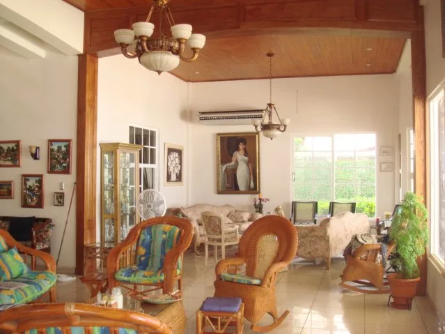 PL-01 — Beachfront Villa with Private Pool