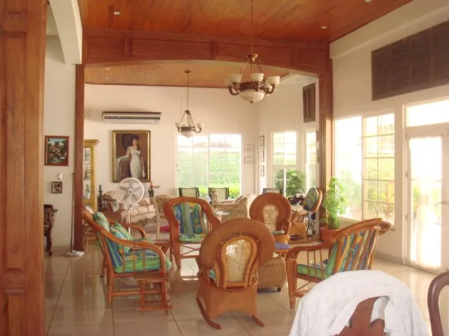 PL-01 — Beachfront Villa with Private Pool