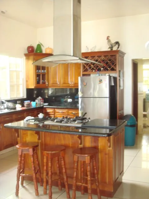 PL-01 — Beachfront Villa with Private Pool