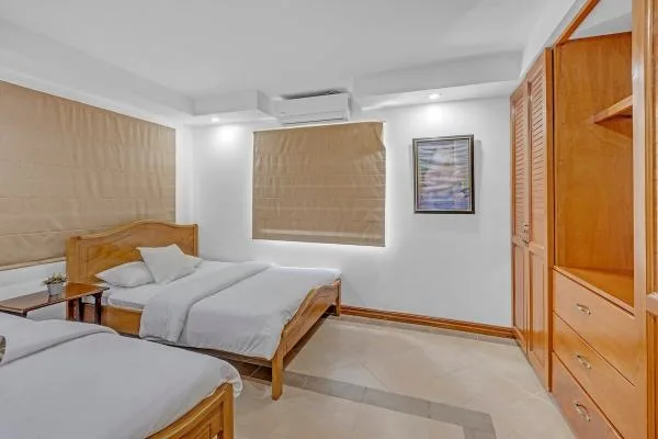 Cielo Azul — full property