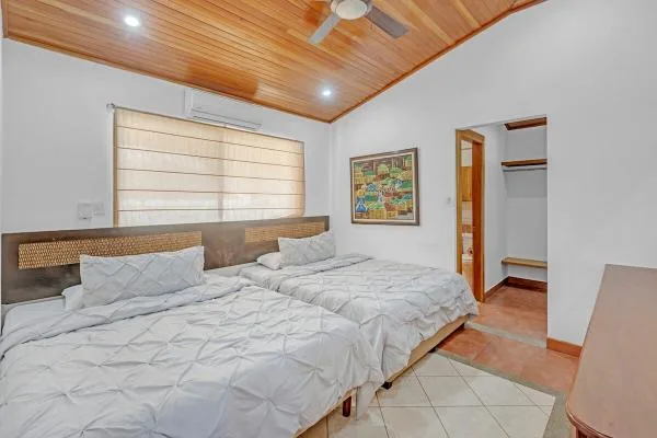 Cielo Azul — full property