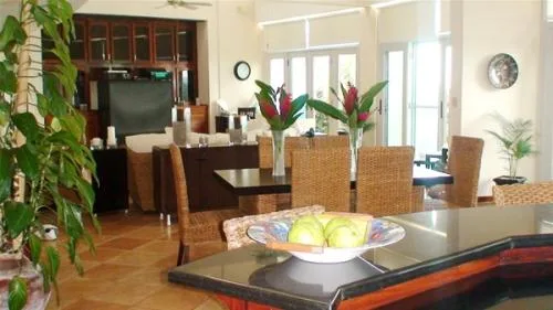 NI-10 — Nicoya Vacation Villa