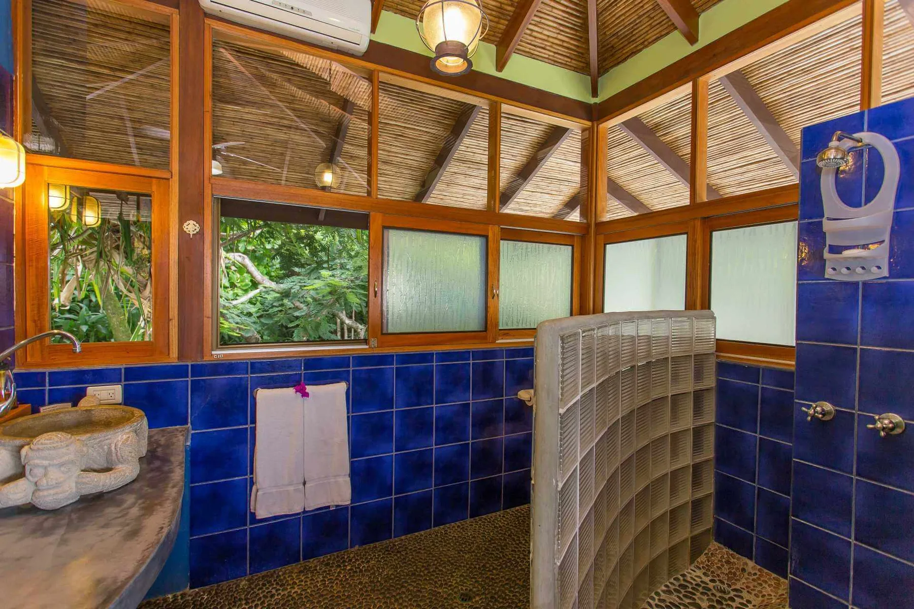 MA-03 — Rainforest Villa with Ocean Views