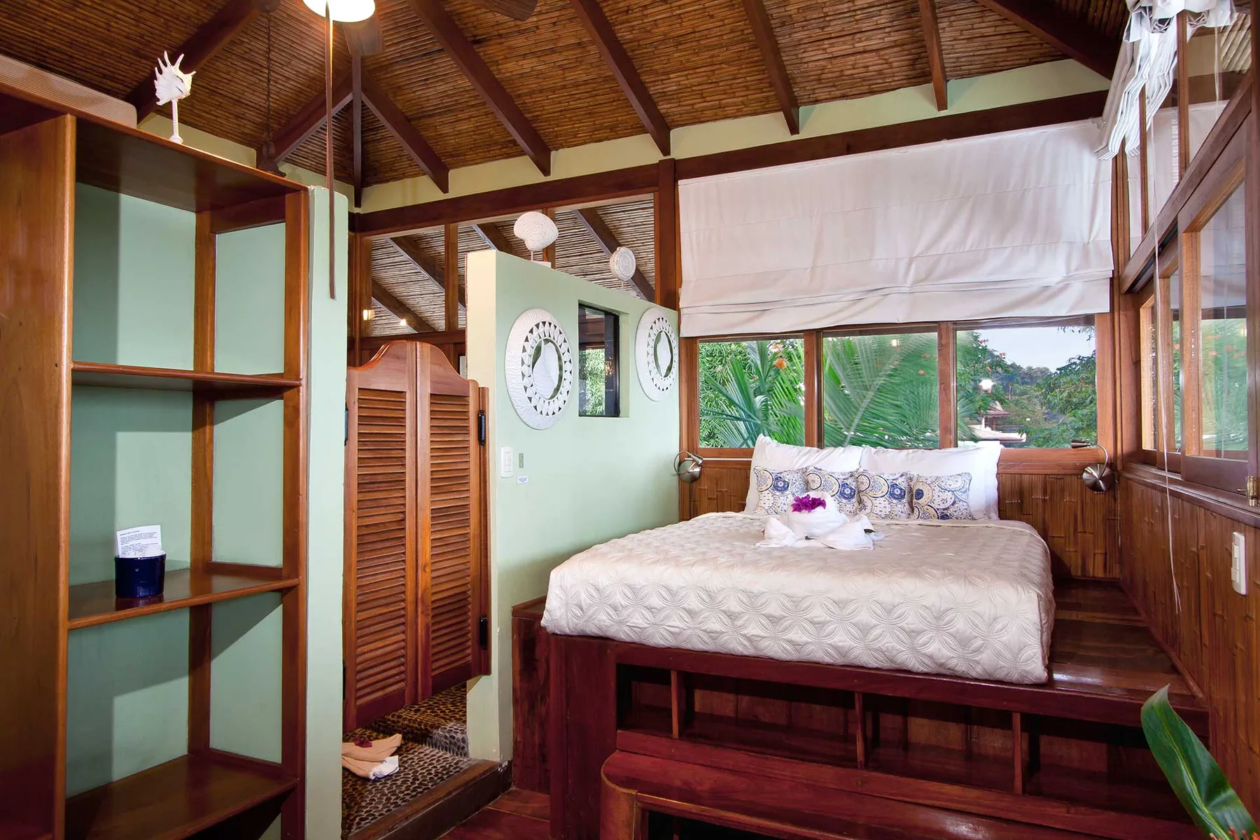 MA-03 — Rainforest Villa with Ocean Views