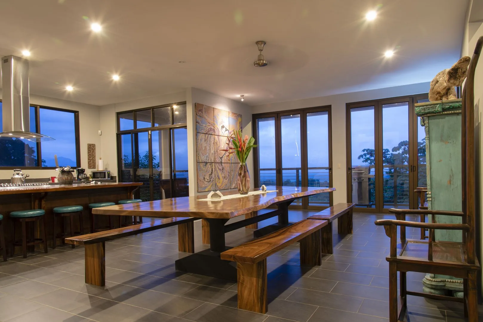 MA-11 — Mountain View Villa