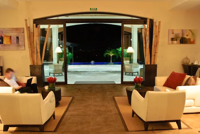 GP-02 — Papagayo Deluxe Beach House