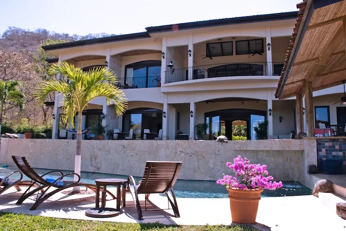 GP-02 — Papagayo Deluxe Beach House