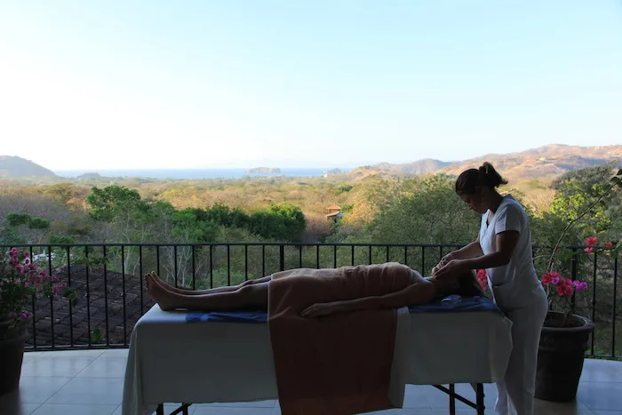 GP-02 — Papagayo Deluxe Beach House