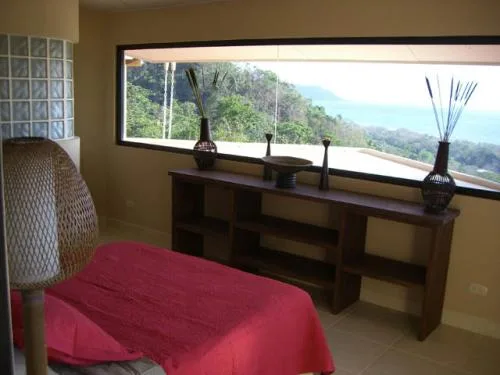 NI-09 — Santa Teresa Vacation Villa