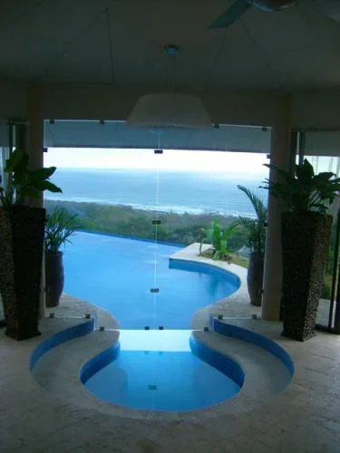 NI-09 — Santa Teresa Vacation Villa