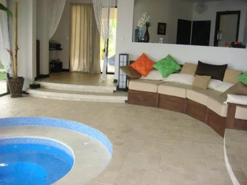 NI-09 — Santa Teresa Vacation Villa