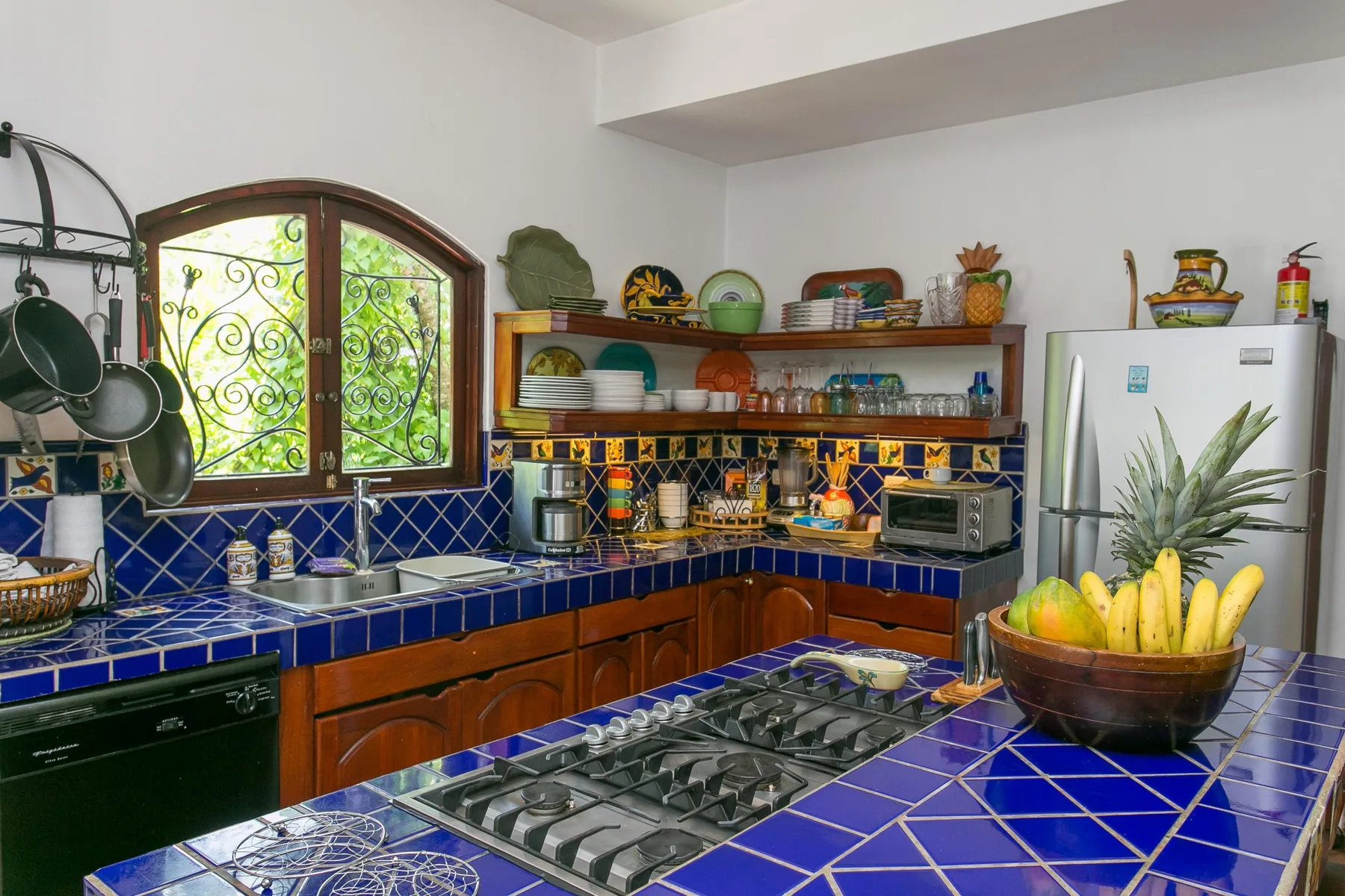 MA-19 — Manuel Antonio Beachfront Vacation Home