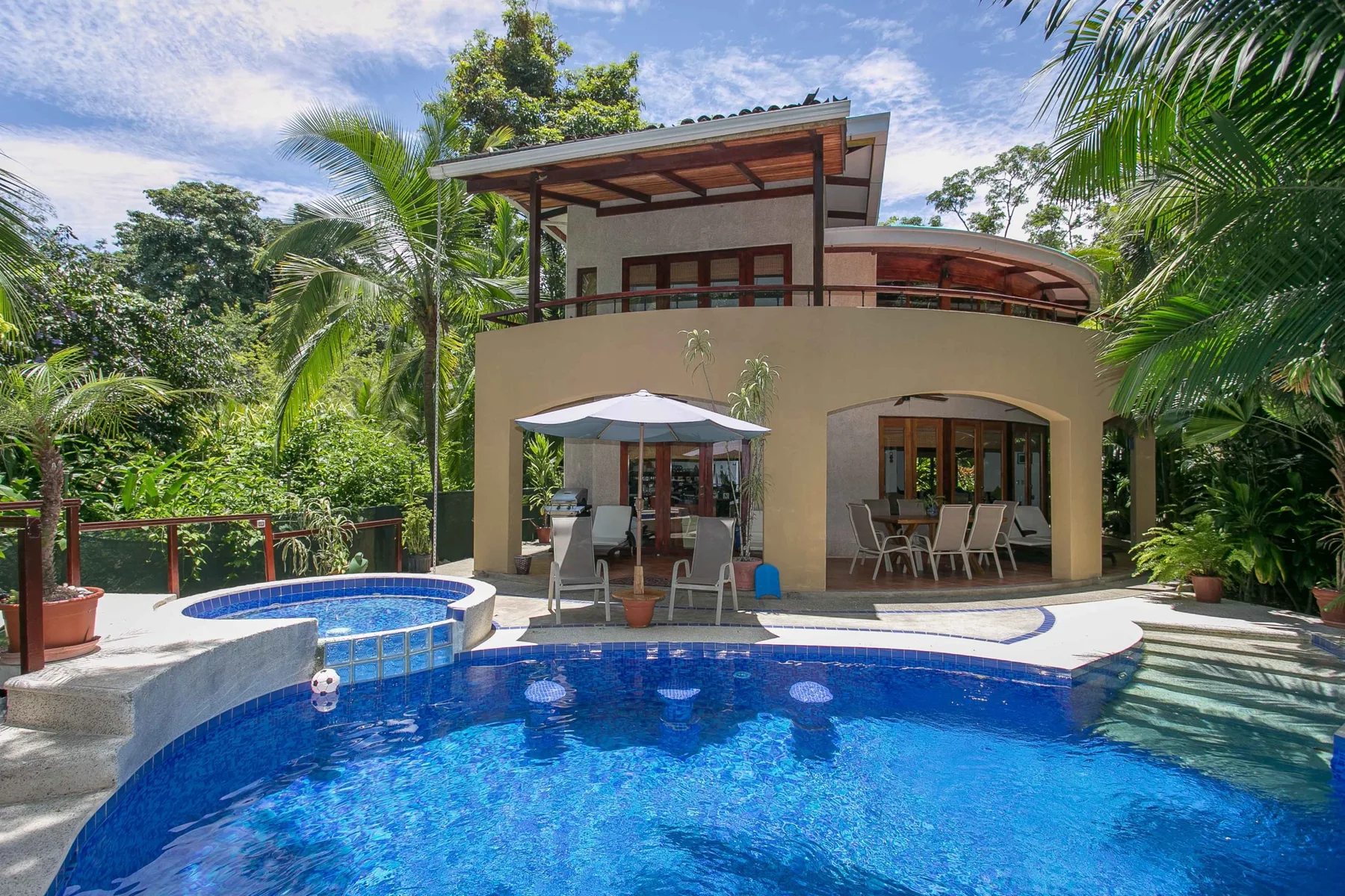 MA-19 — Manuel Antonio Beachfront Vacation Home