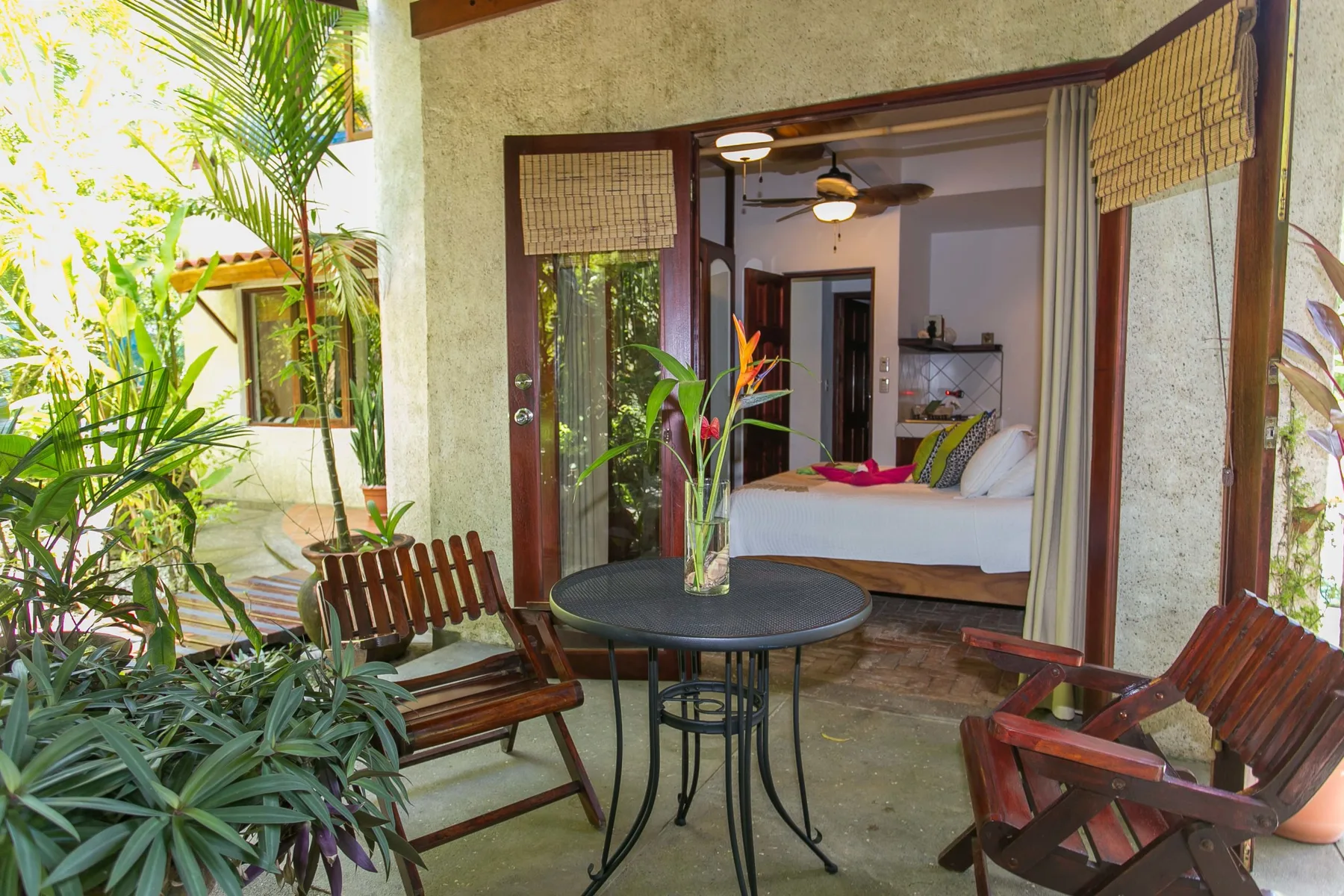 MA-19 — Manuel Antonio Beachfront Vacation Home