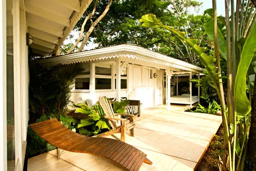 TA-01 — Playa Junquillal Beachfront Villa