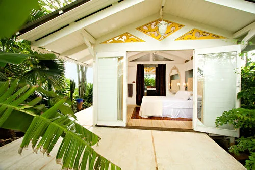 TA-01 — Playa Junquillal Beachfront Villa