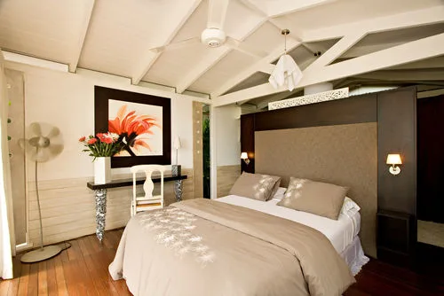 TA-01 — Playa Junquillal Beachfront Villa