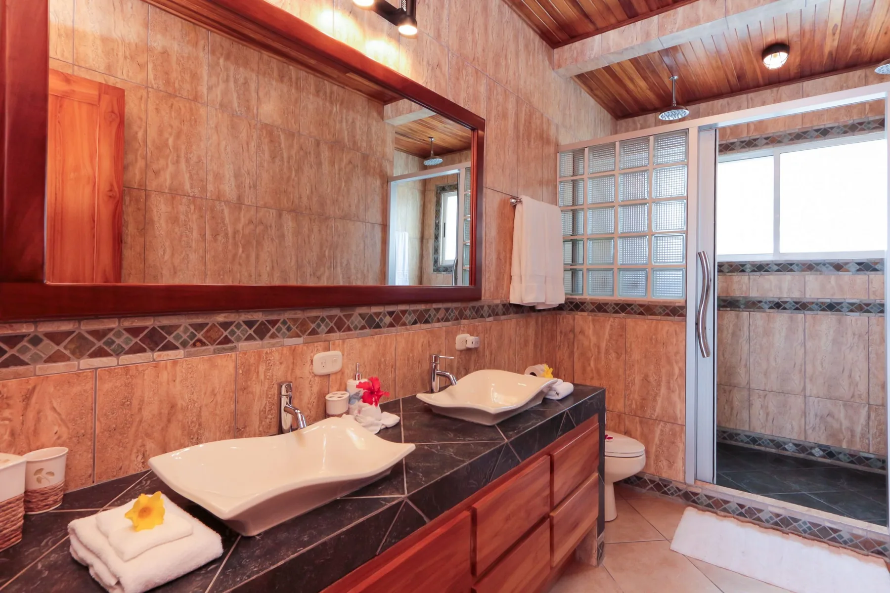 MA-36 — Manuel Antonio Vacation Villa