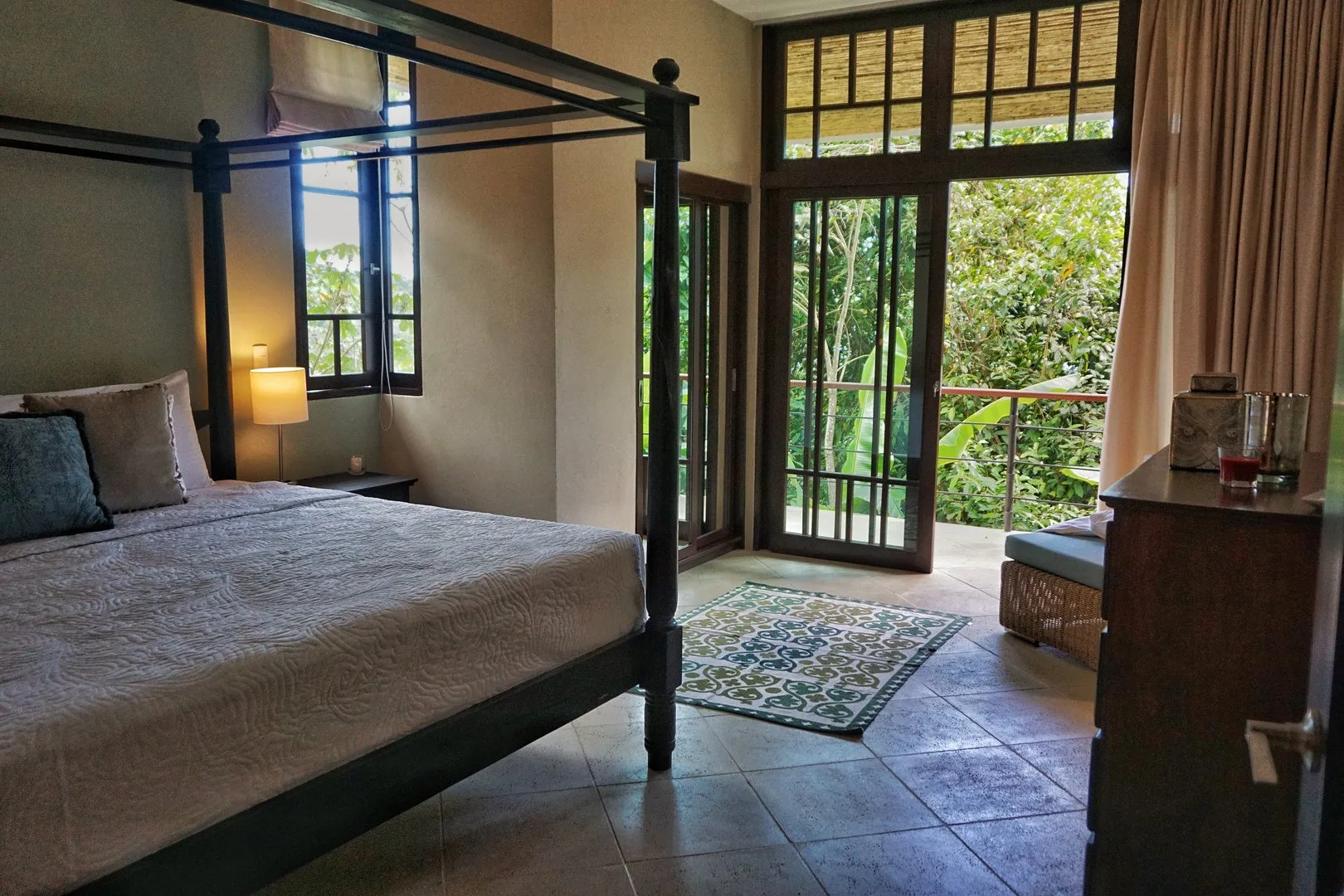 MA-09 — The Tree House