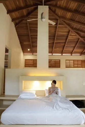 NI-06 — Mal Pais Beach Front Rental