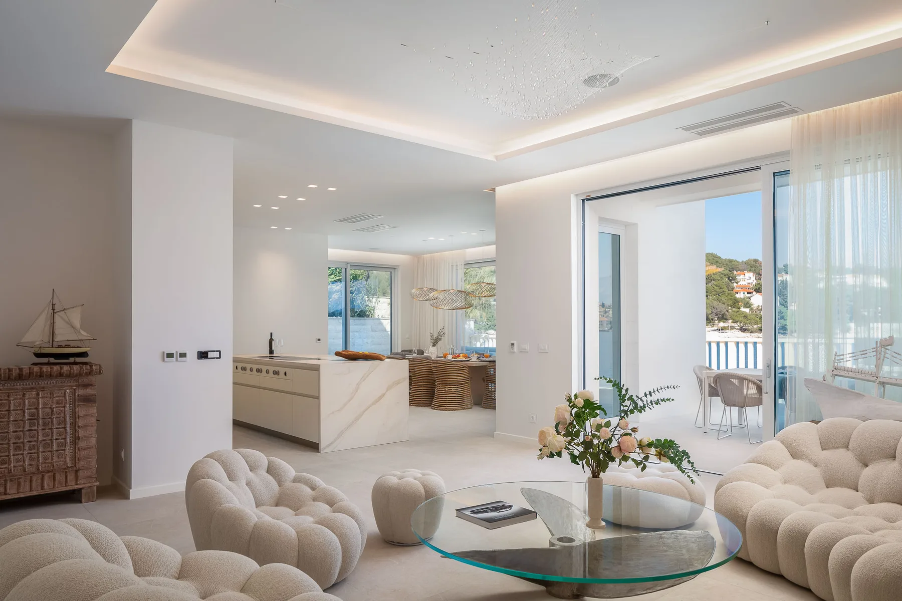 Villa More