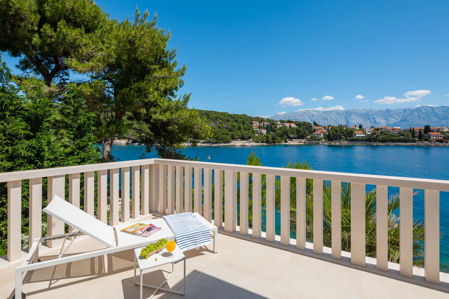 Villa More