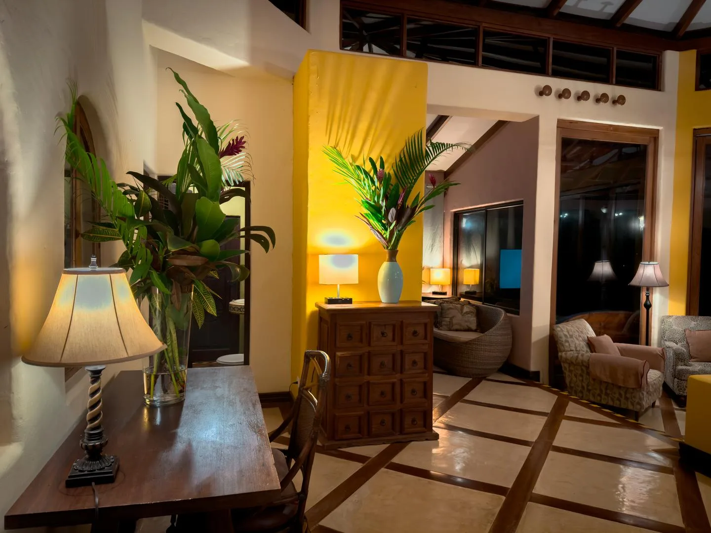DO-01 — Oceanfront Villa in Dominical