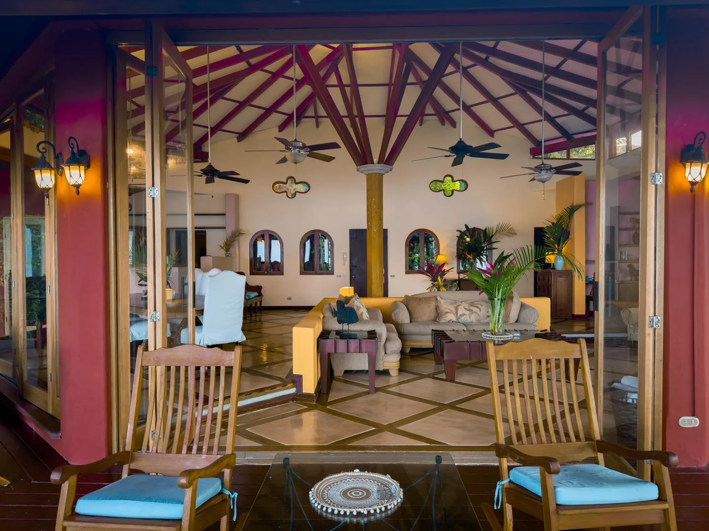 DO-01 — Oceanfront Villa in Dominical