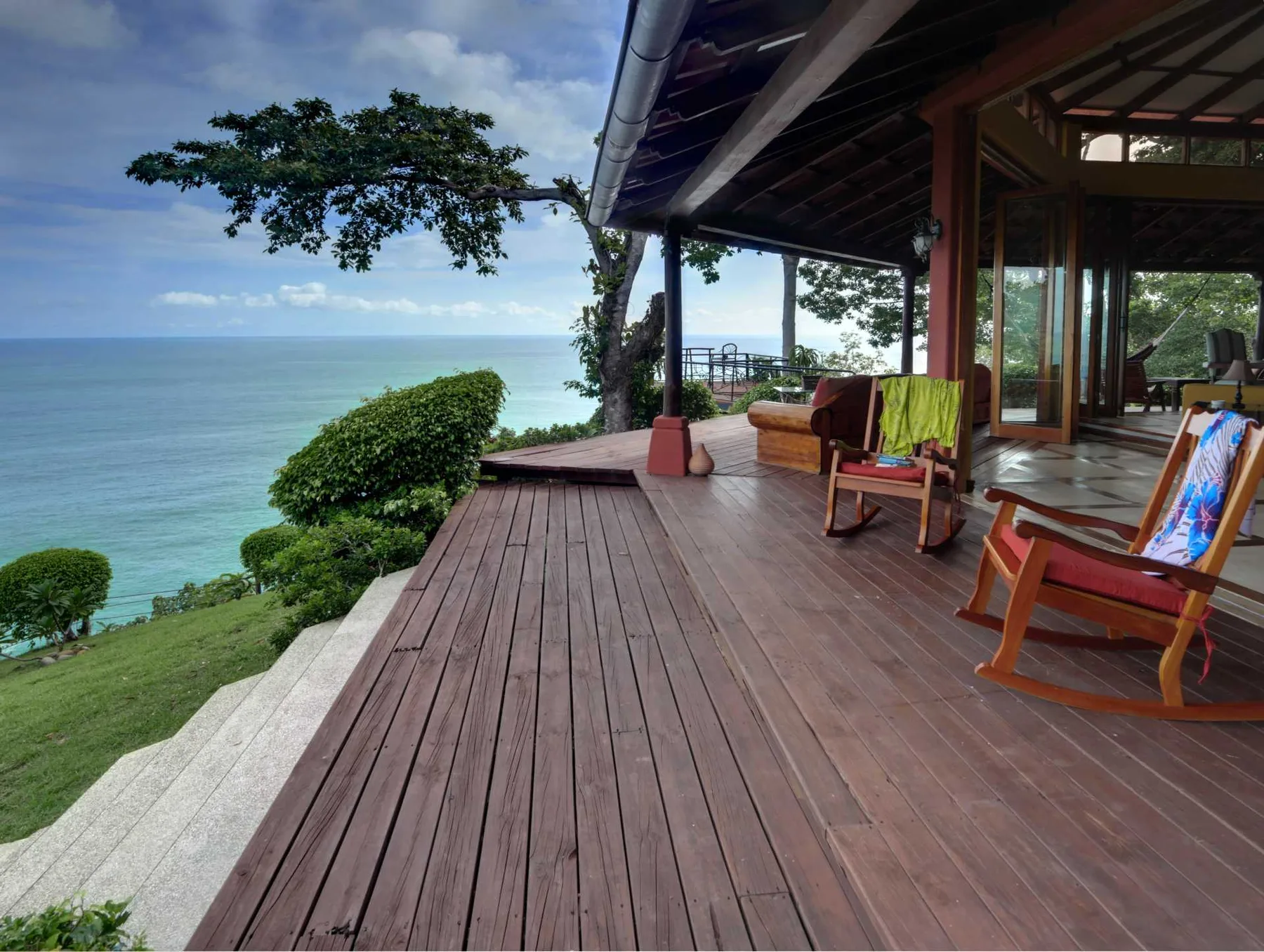 DO-01 — Oceanfront Villa in Dominical