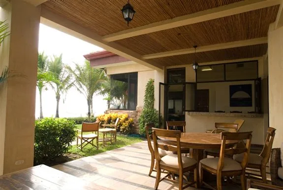 JA-08 — Jaco Beachfront Villa In Hermosa Palms