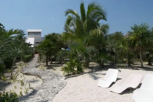 AK-08 — Yal Ku Lagoon Coastal Home