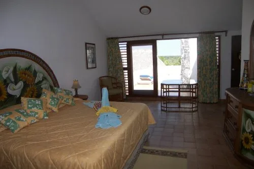 AK-08 — Yal Ku Lagoon Coastal Home