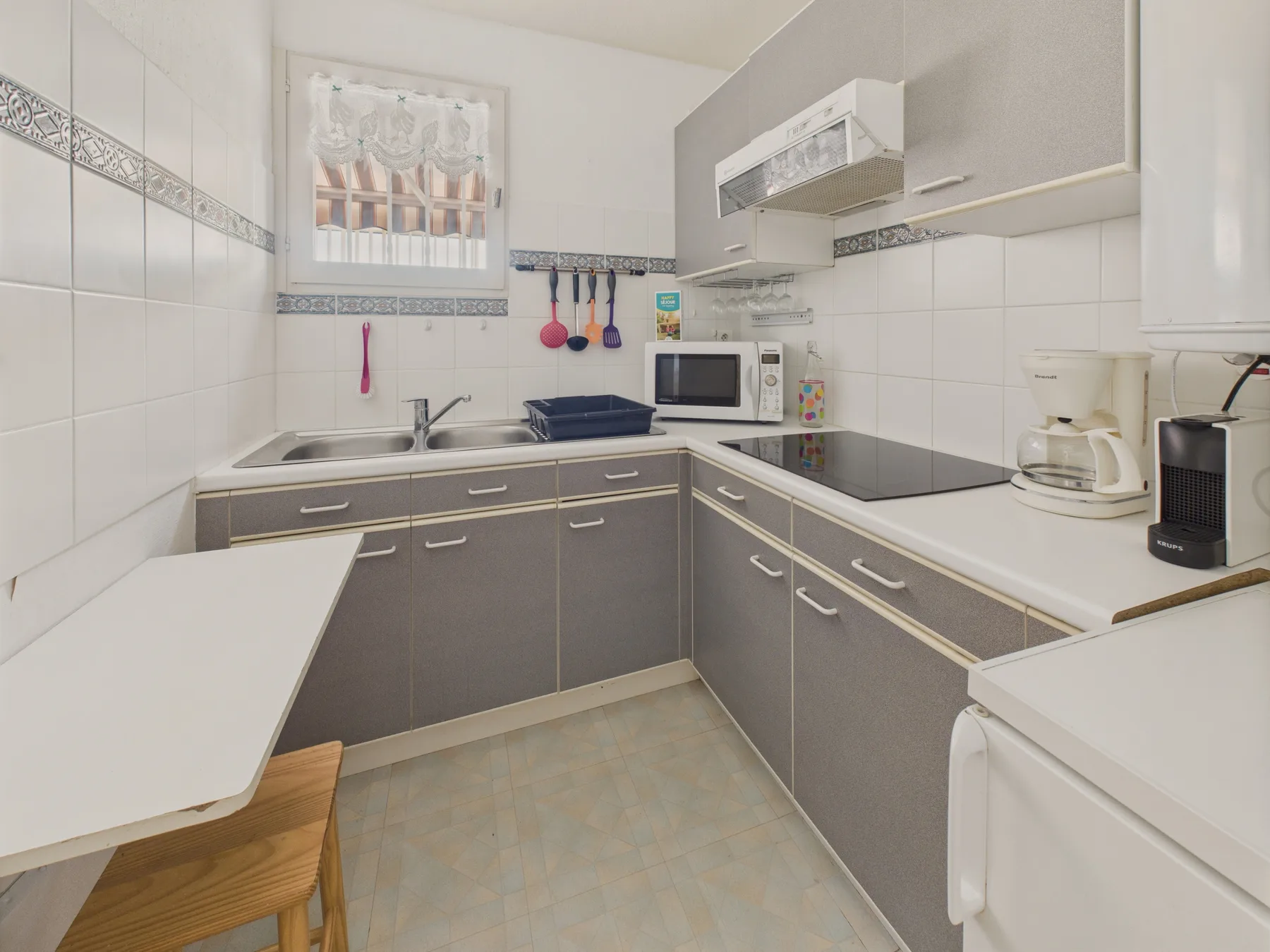Central Andernos apartment for four