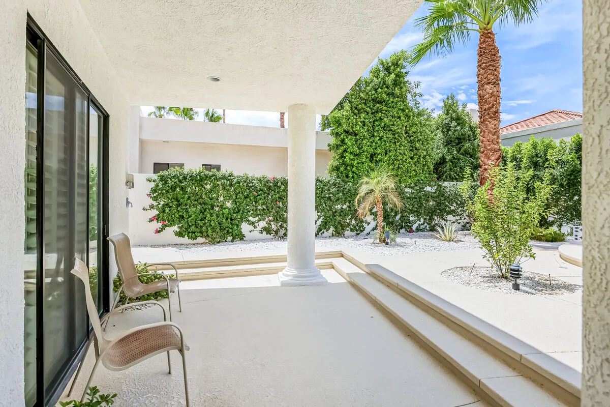Luxury Estate in Indian Wells Country Club