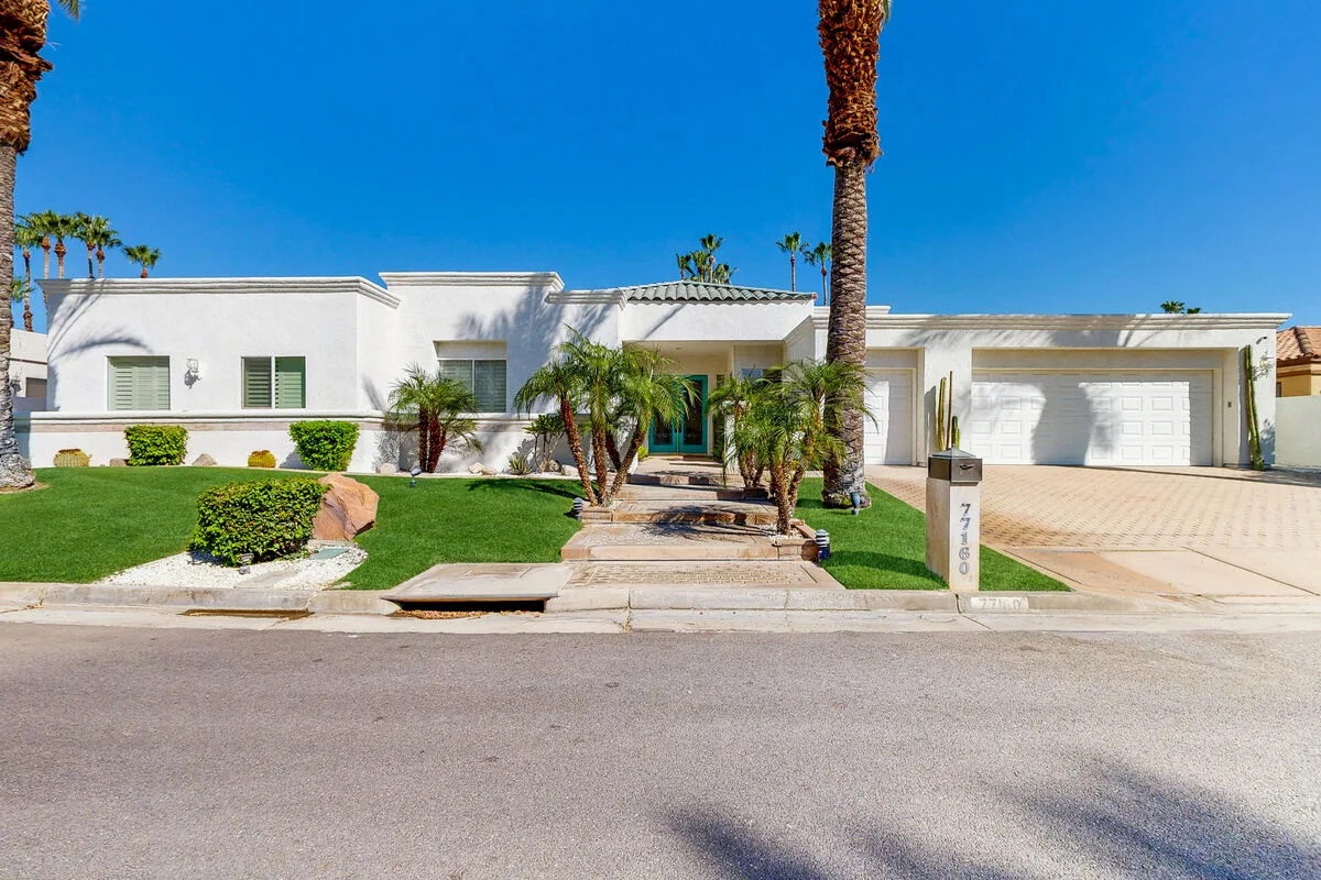 Luxury Estate in Indian Wells Country Club