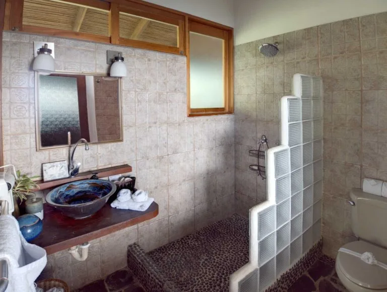 MA-02 — Hilltop Villa in Manuel Antonio