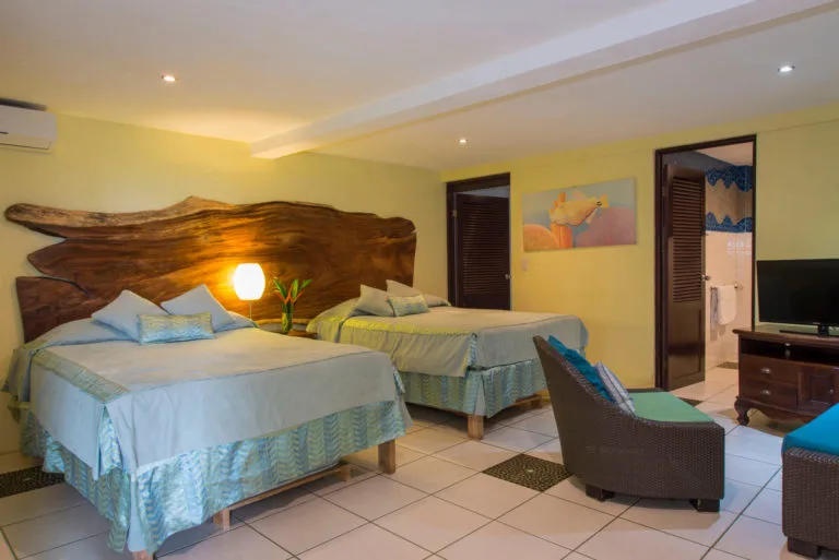 MA-02 — Hilltop Villa in Manuel Antonio