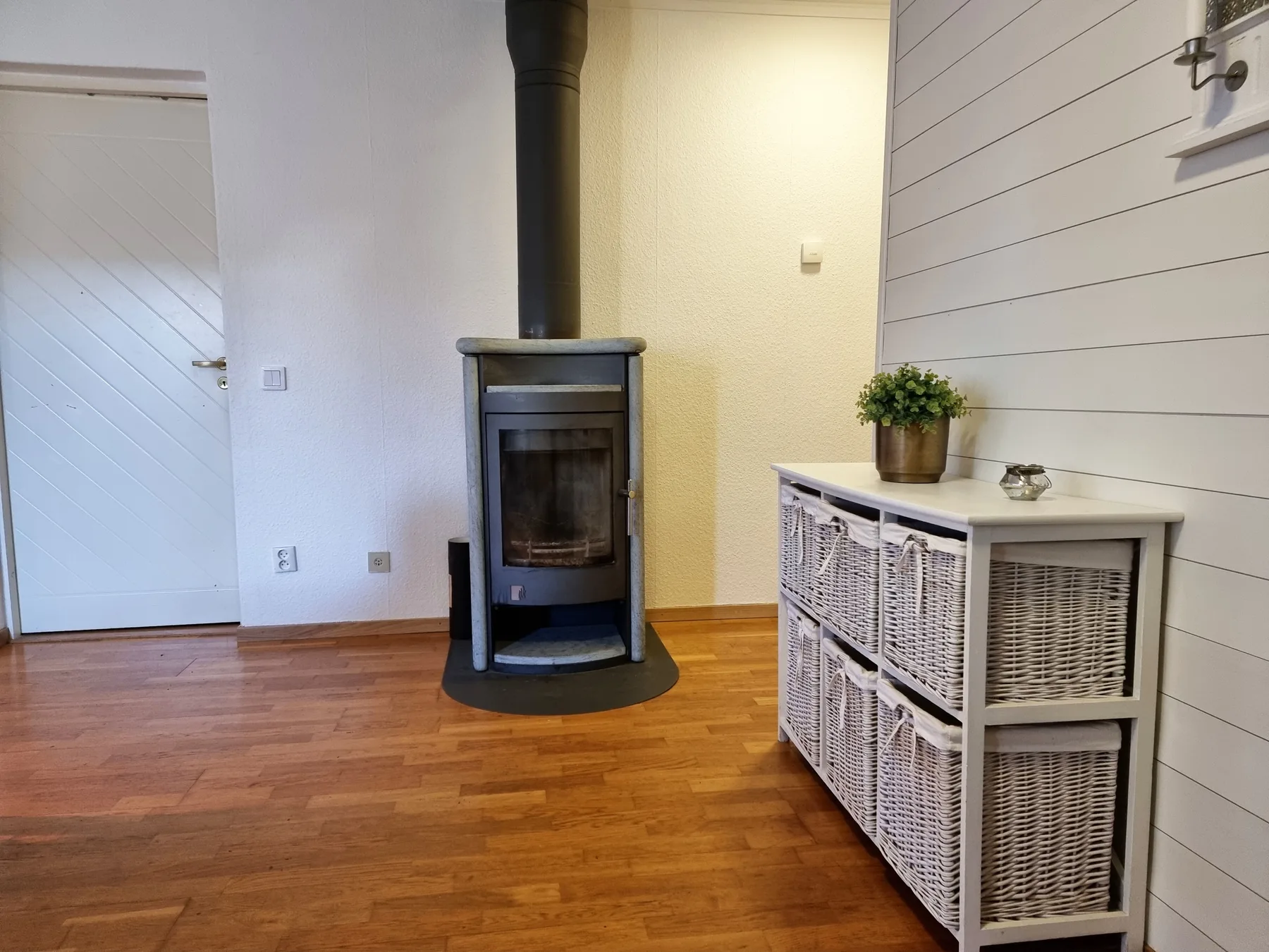 Lovely apartment, perfect for exploring Tjörn and Orust | SE09153