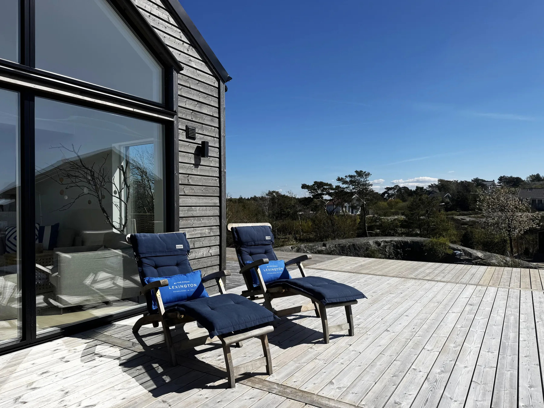 Welcome to a charming holiday home in Västra Frölunda | SE08083