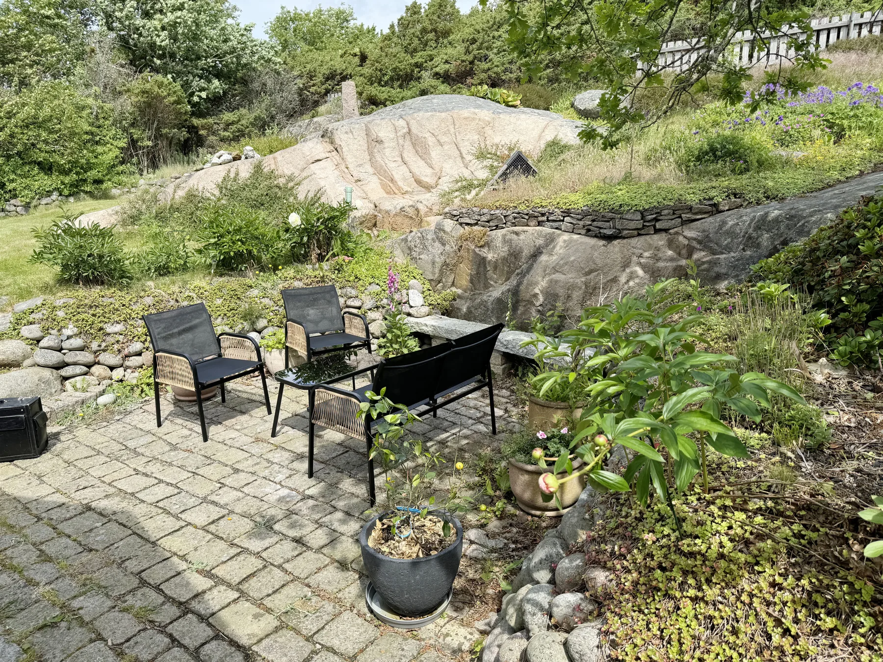 Unique beach villa with own jetty in Hamburgsund | SE09068