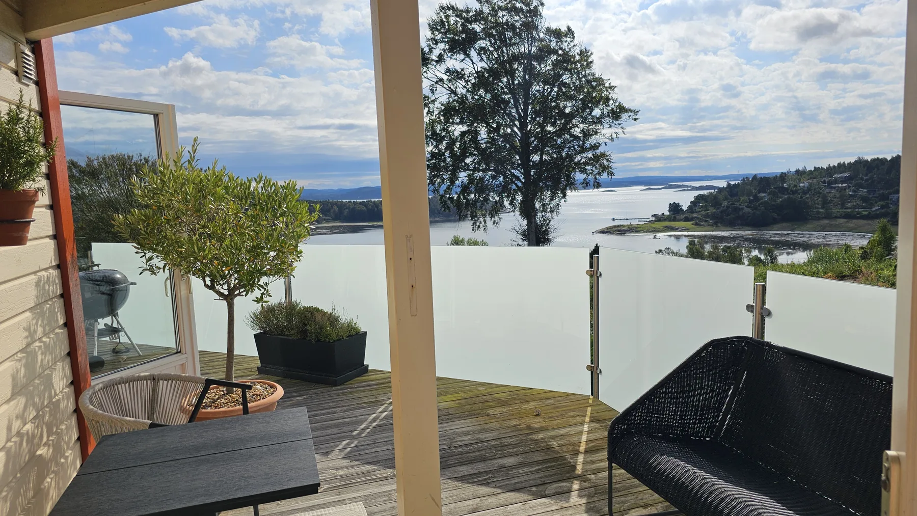 Wonderful villa with panoramic sea view | SE09144