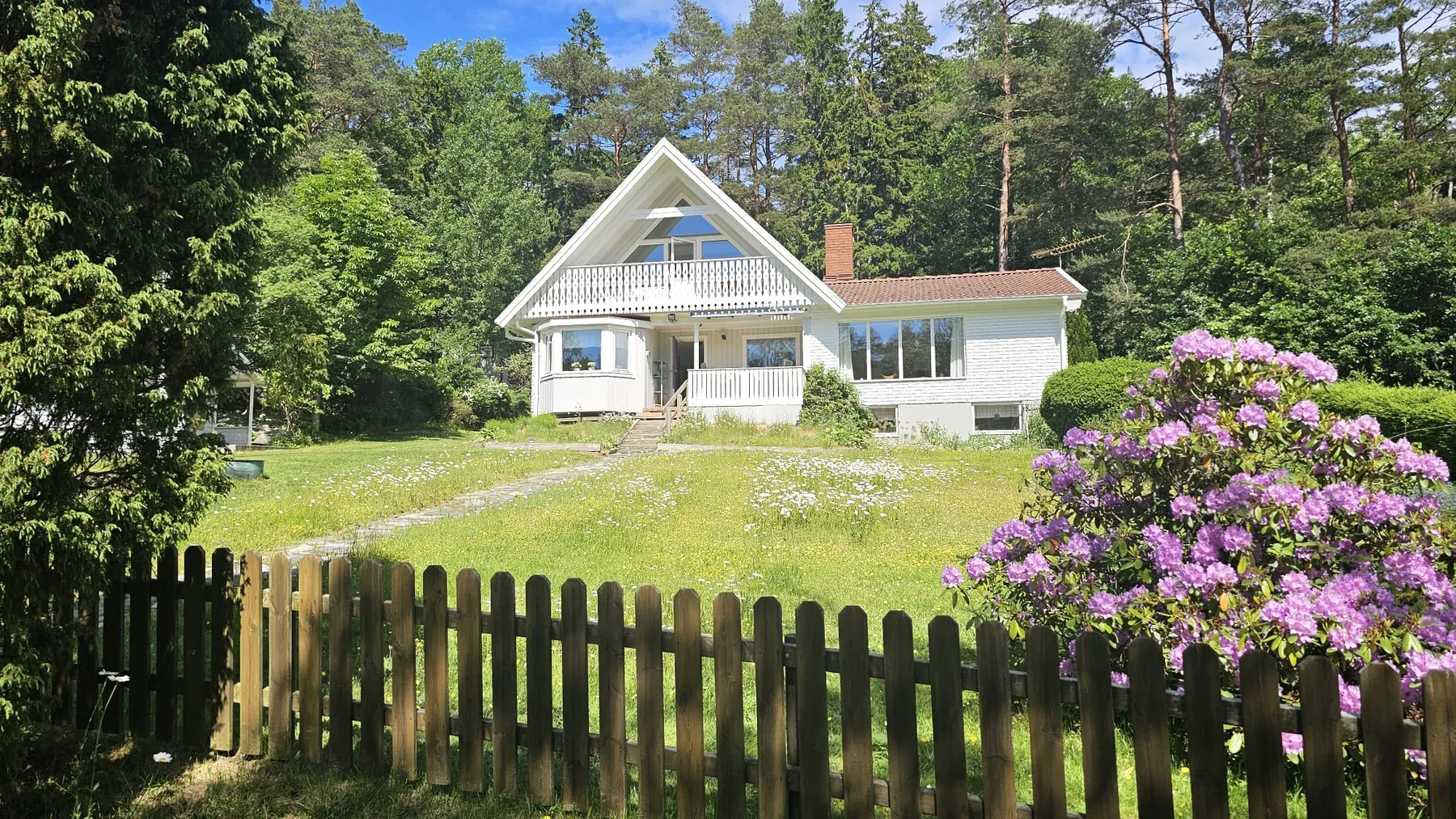 Peaceful Holiday Home near Forest and Sea | SE09158