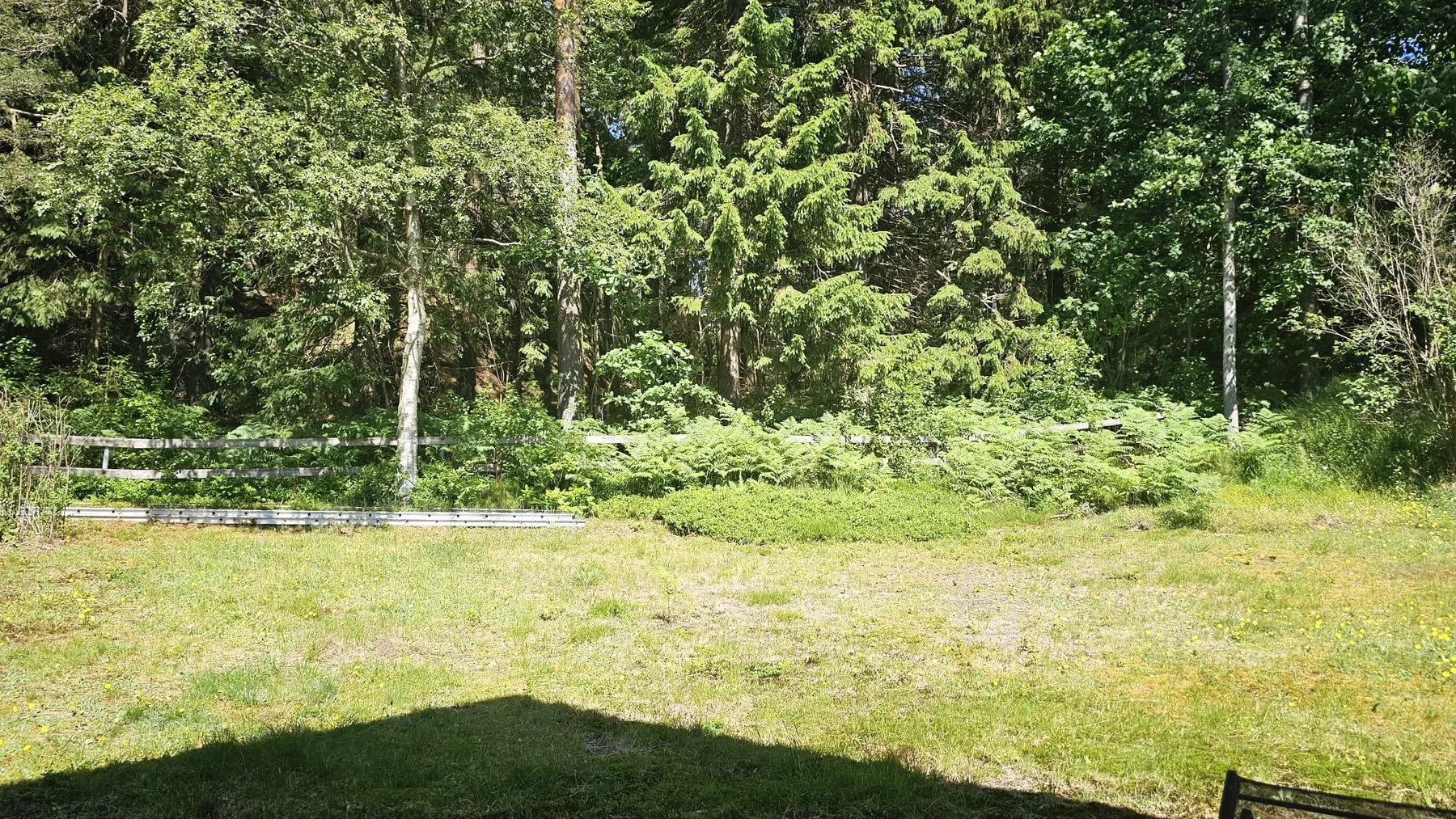 Peaceful Holiday Home near Forest and Sea | SE09158
