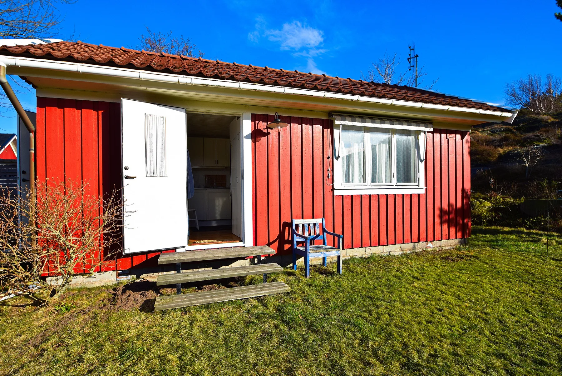 Two charming cottages in Hälleviksstrand | SE09133