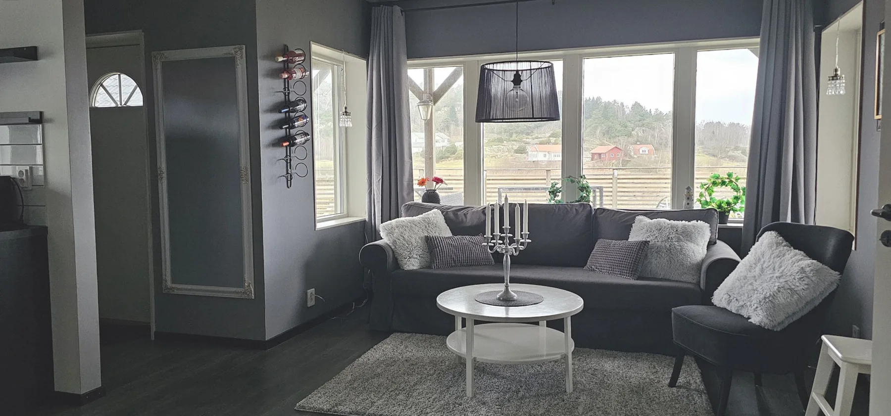 Apartment in Höviksnäs, 300 m from the sea with a view of the Tjörn Bridge | SE09112