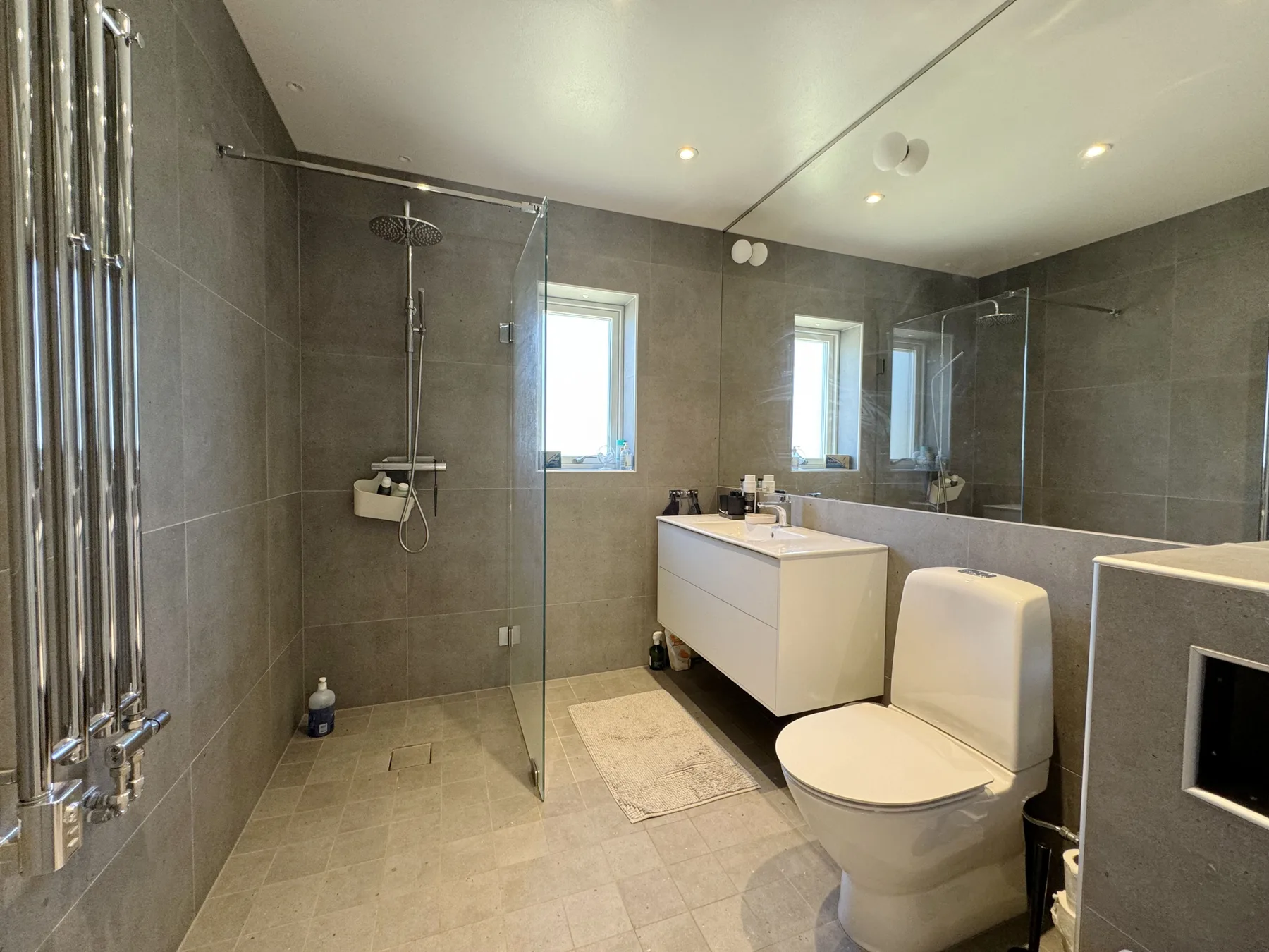 Lovely villa with a good standard in Karlsborg | SE08057
