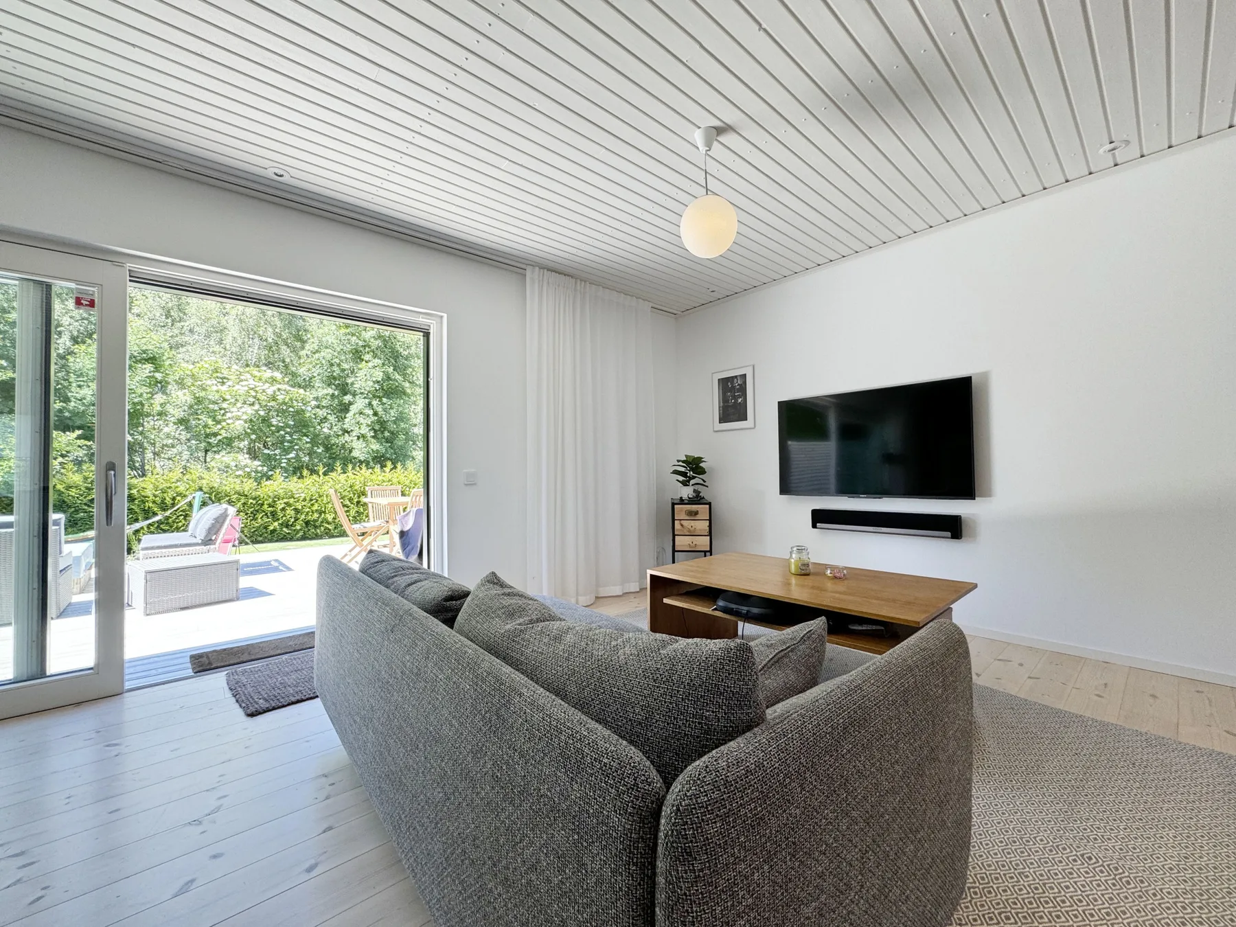 Lovely villa with a good standard in Karlsborg | SE08057